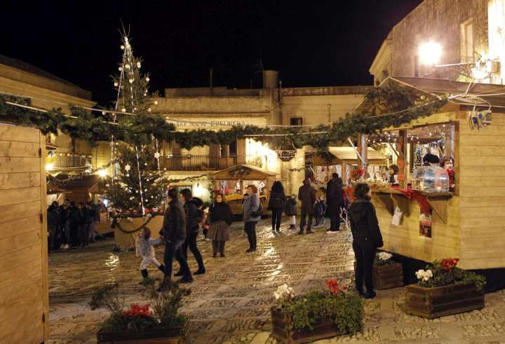 Mercatini Di Natale Sicilia Dove E Quando Sono I Mercatini